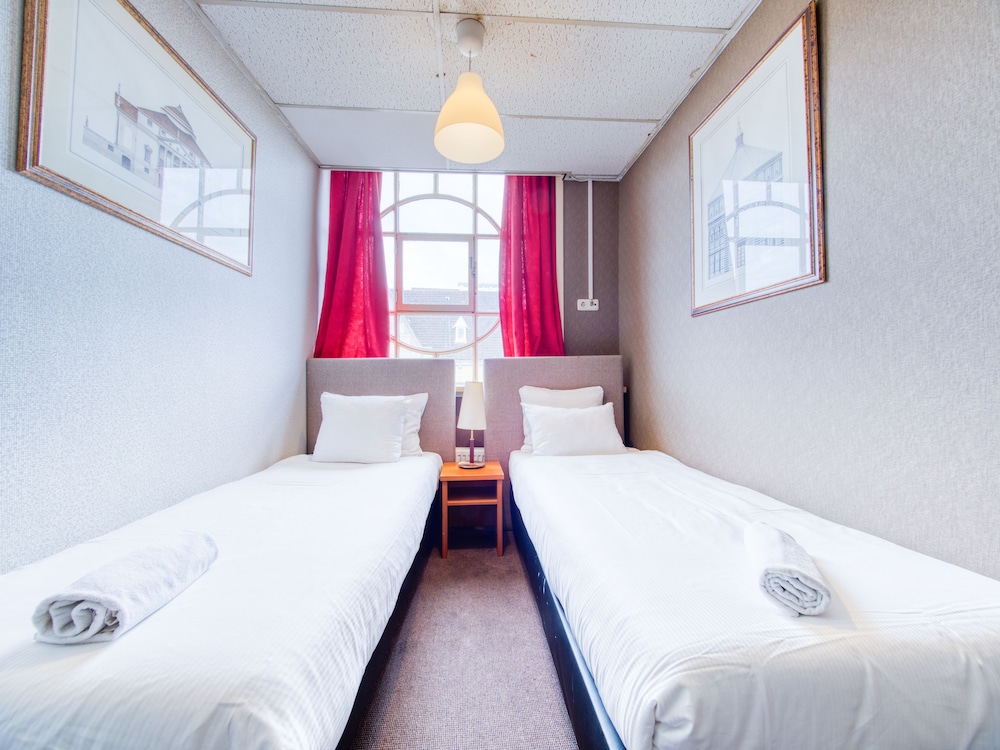 Di-Ann Hotel 40/67