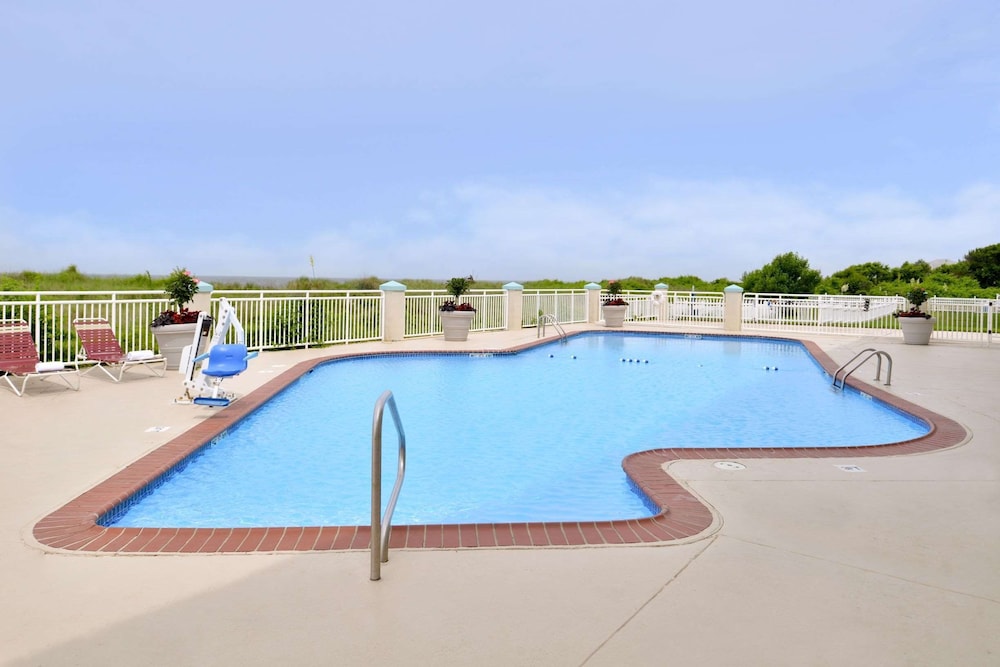 Best Western Plus Chesapeake Bay - Norfolk 6/40