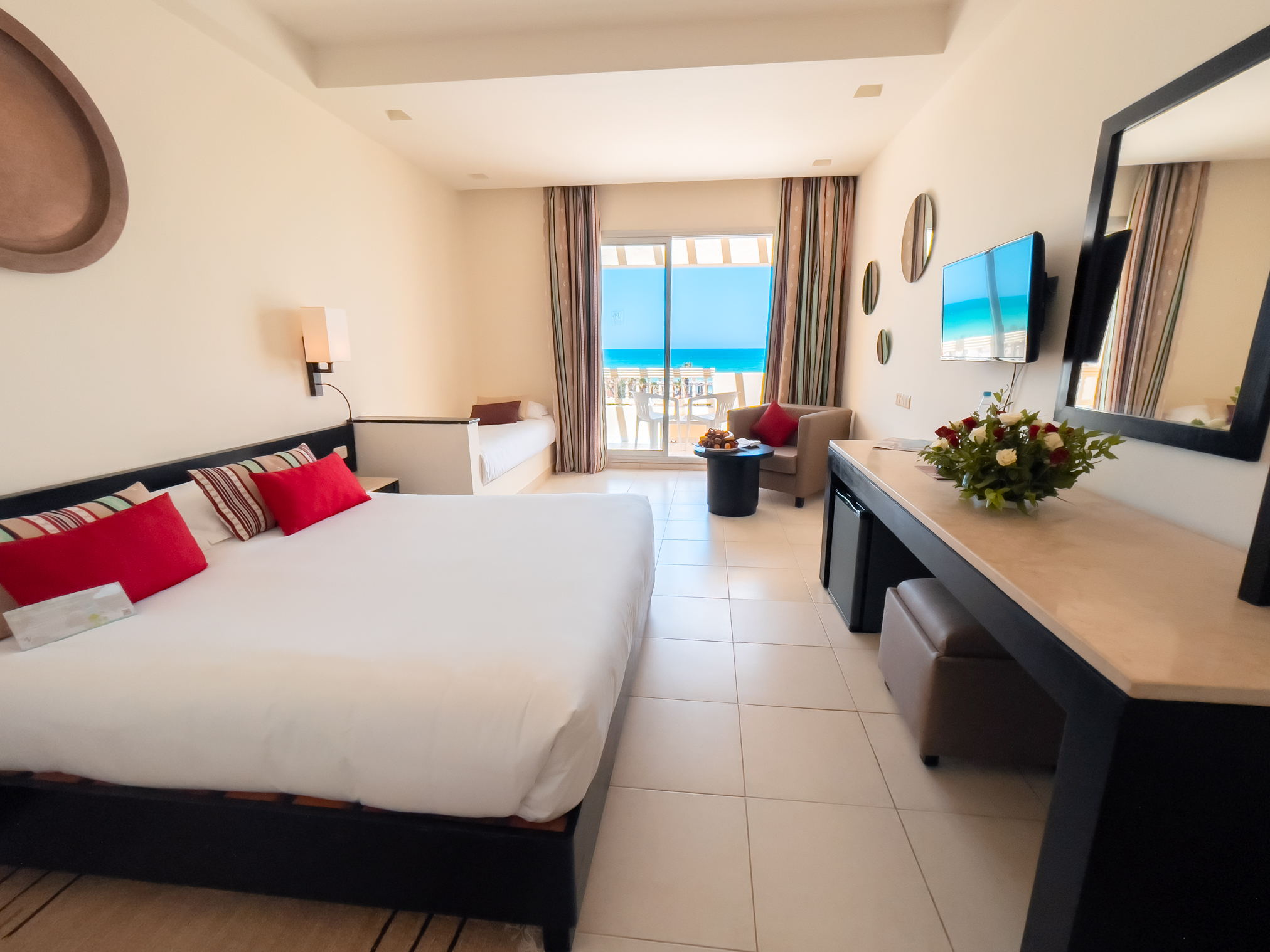 TRIPLE WITH SEA VIEW FOR 2 ADULT WITH SEA VIEW