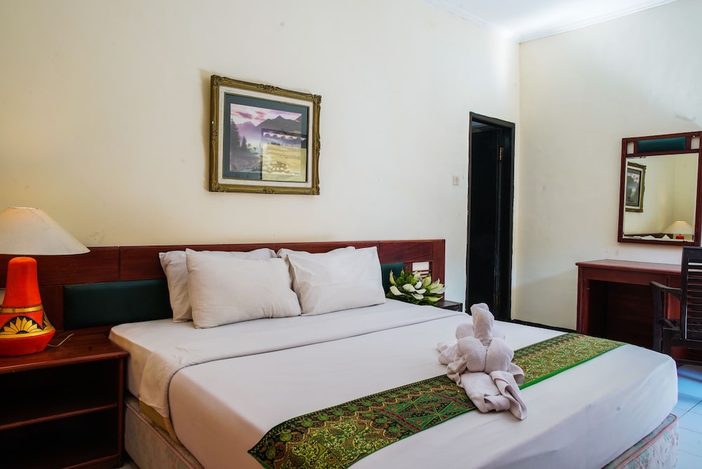 Royal Trawas Hotel & Cottages 15/55