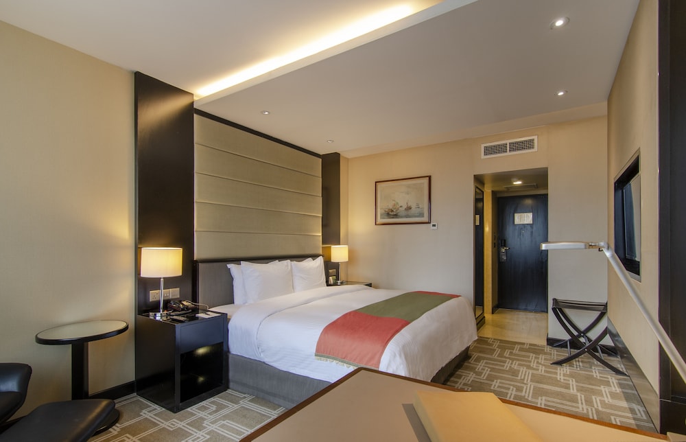Pan Pacific Sonargaon Dhaka 22/72