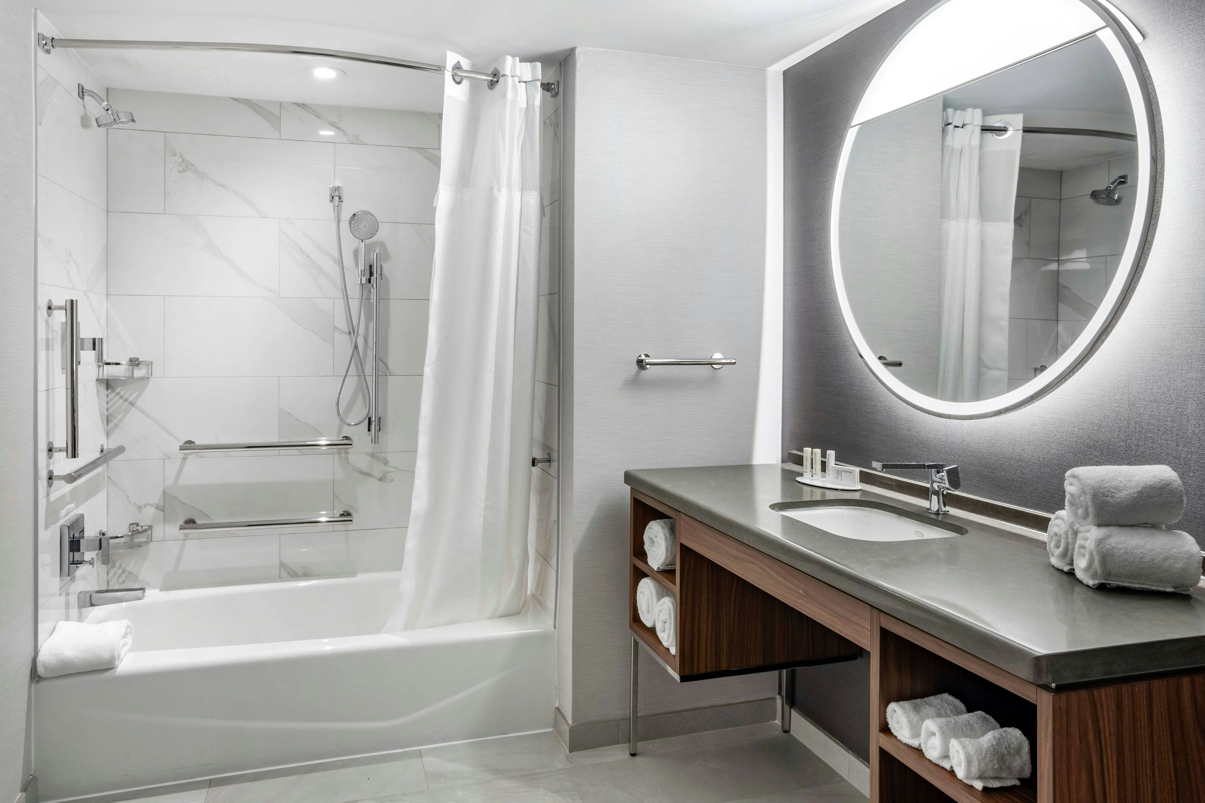 غرفة، Courtyard by Marriott Washington, DC Dupont Circle 2/7