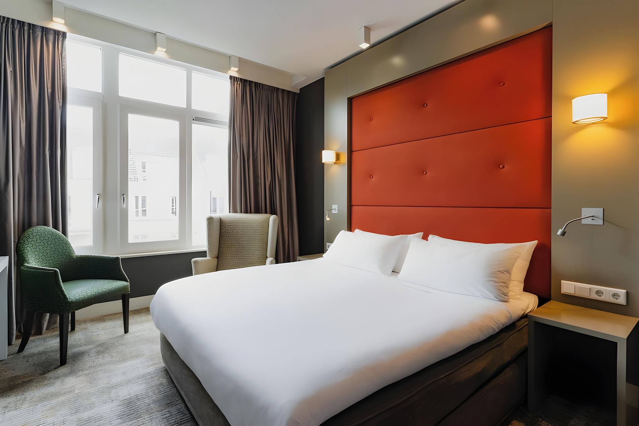 Semi Basement, Executive, Double Bed