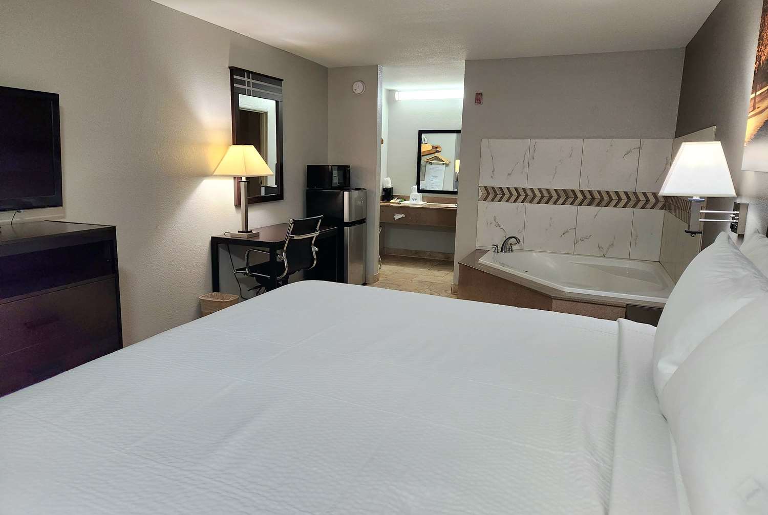 Days Inn by Wyndham Sulphur LA 29/58