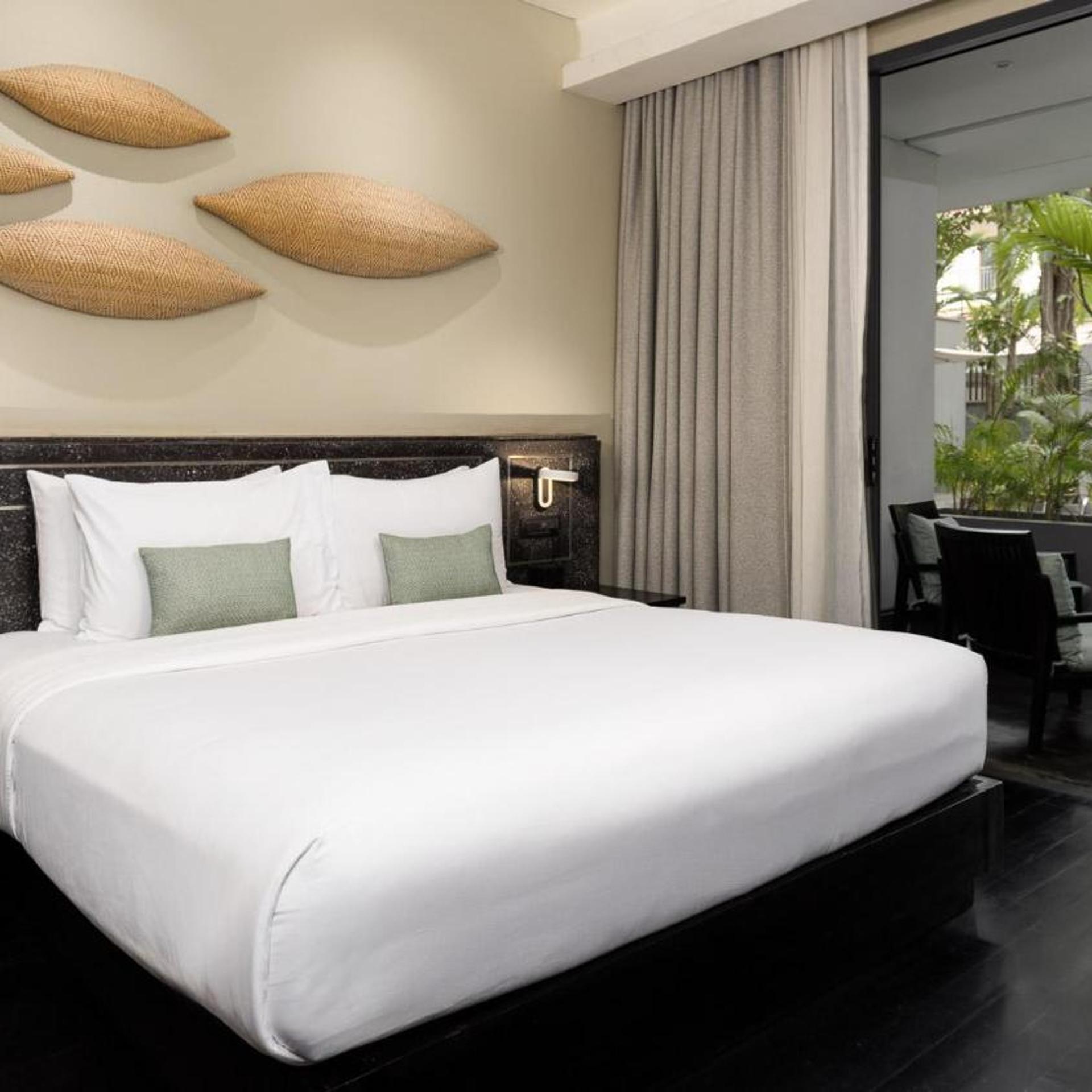 ANJALI Deluxe Pool Access