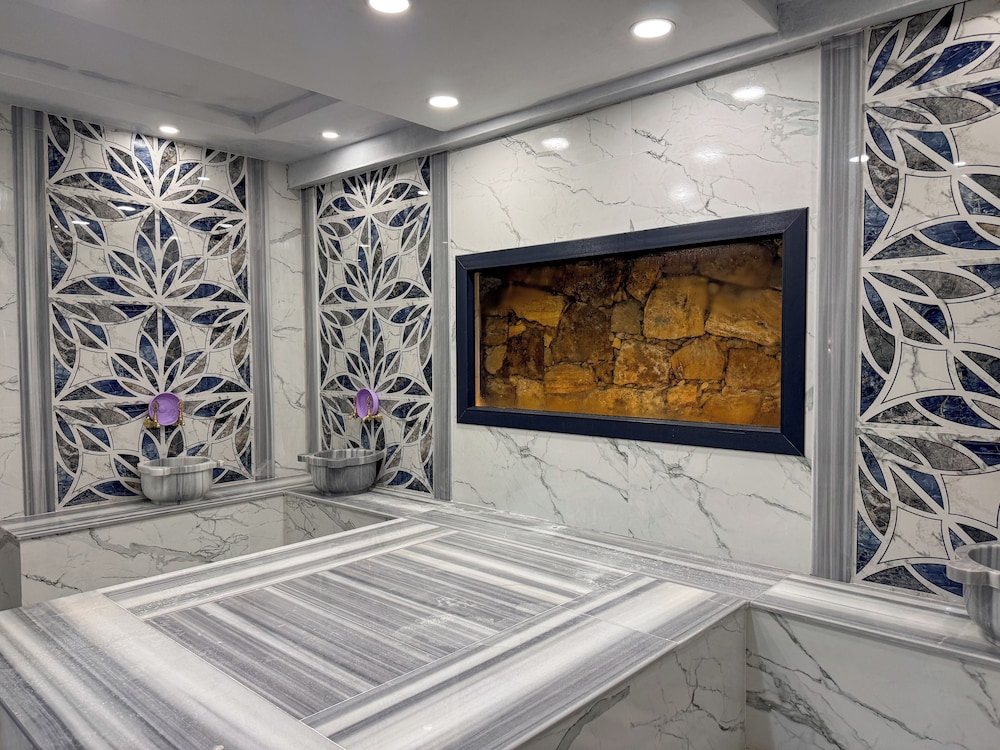 Çelik Thermal & Spa 10/48