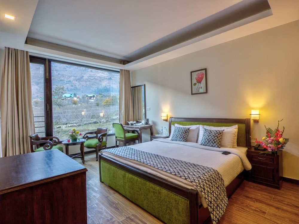The Katoch Grand Resort 17/50