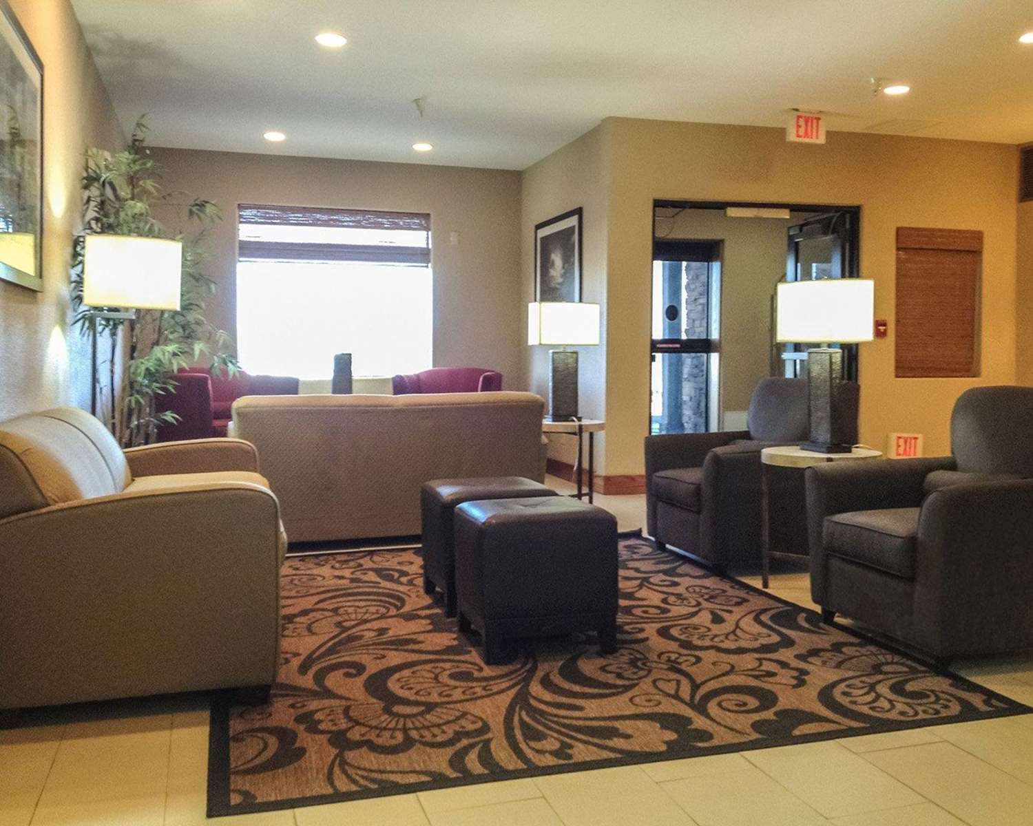 Comfort Inn Garden City 17/19