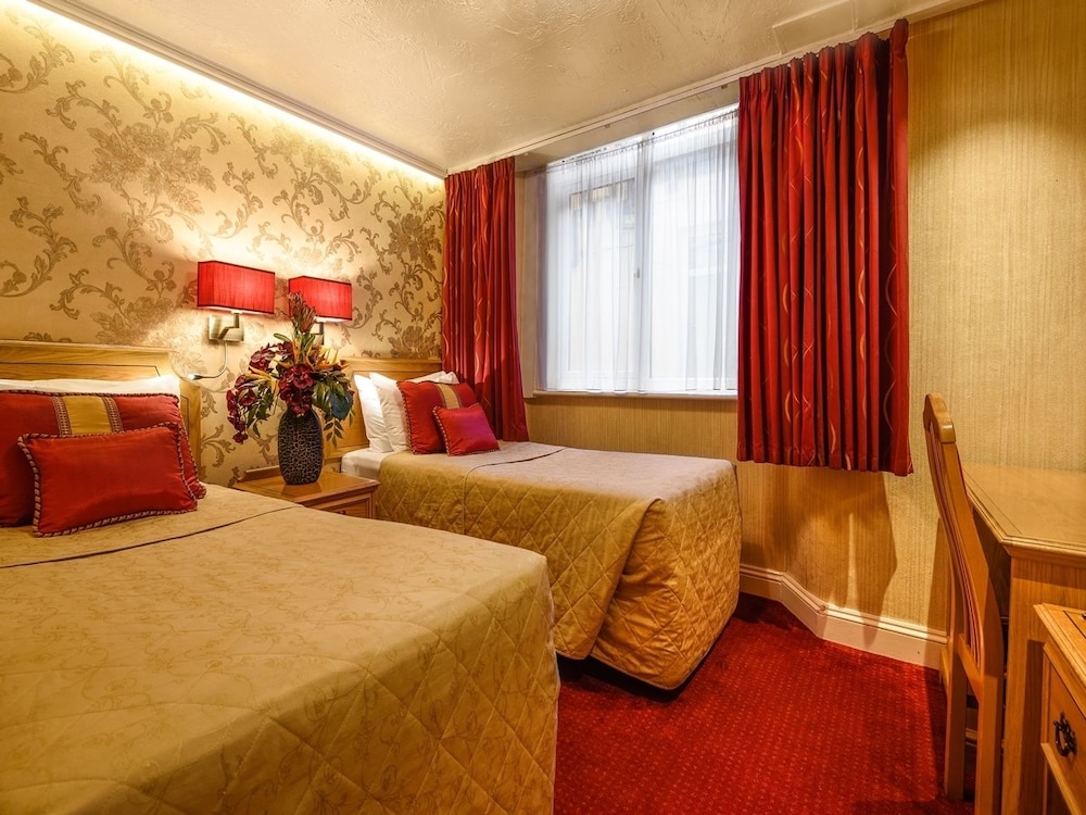 CLASSIC, TWIN BEDS