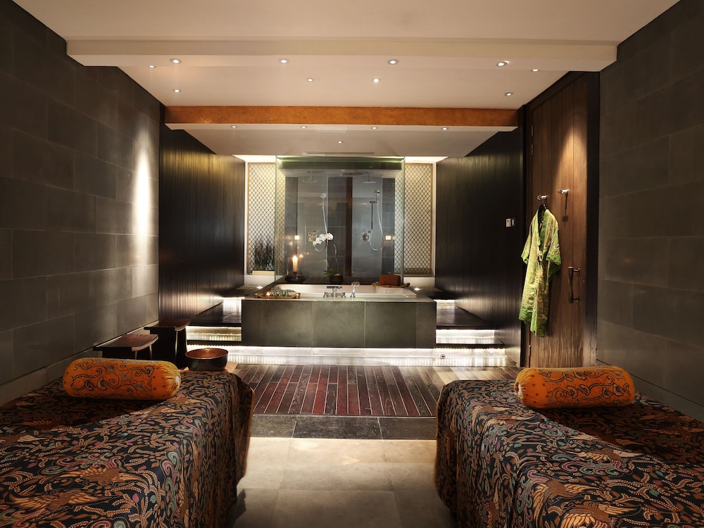 Hotel Tentrem Yogyakarta 12/62