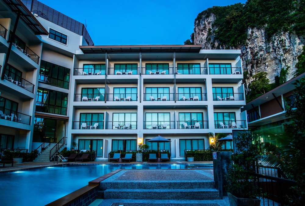 ANDAMAN PEARL RESORT 3/67