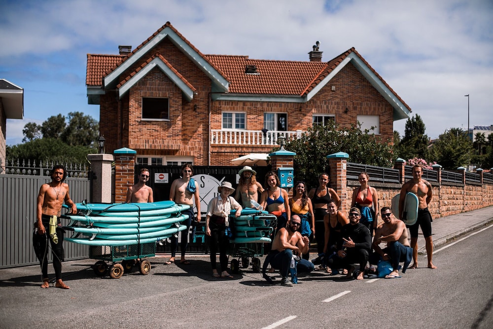 Gijon Surf Hostel 34/47