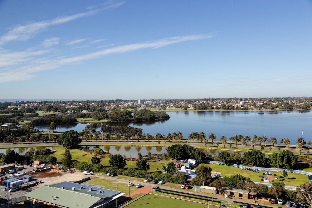 Ibis Styles East Perth 45/50