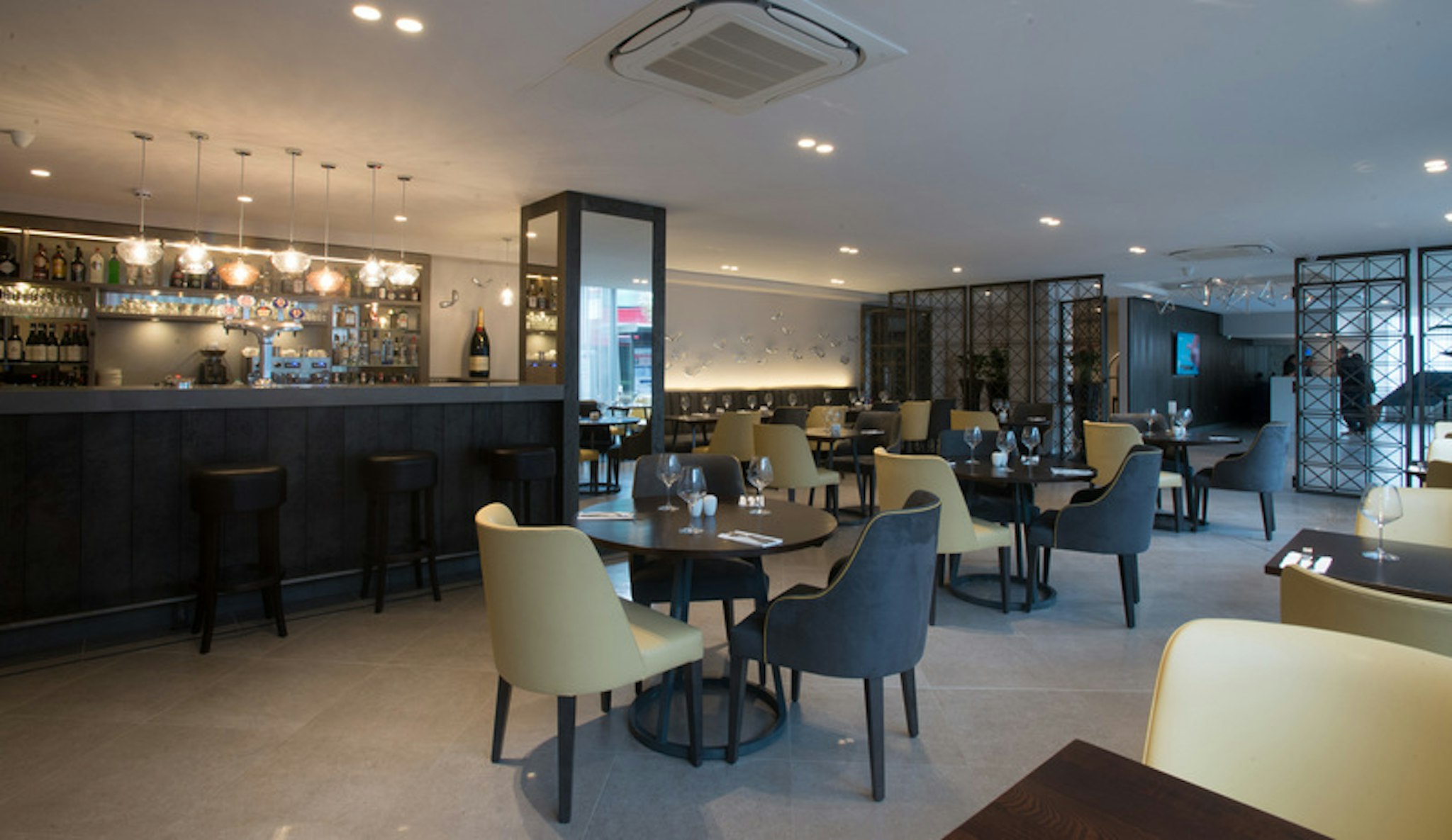 St George S Hotel Wembley 26/32