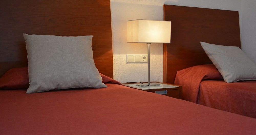 Ramada Hotel and Suites By Wyndham Costa Del Sol 43/75