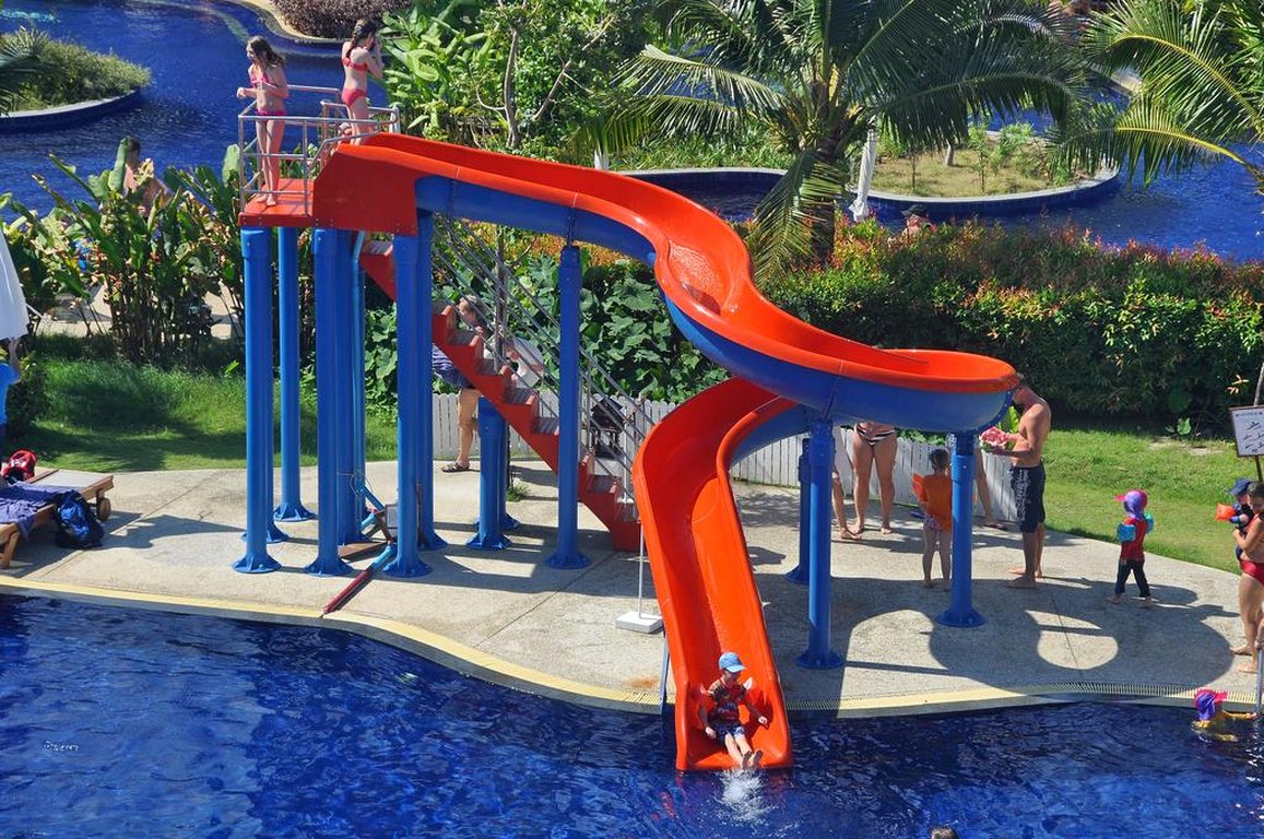Sunwing Kamala Beach 52/56