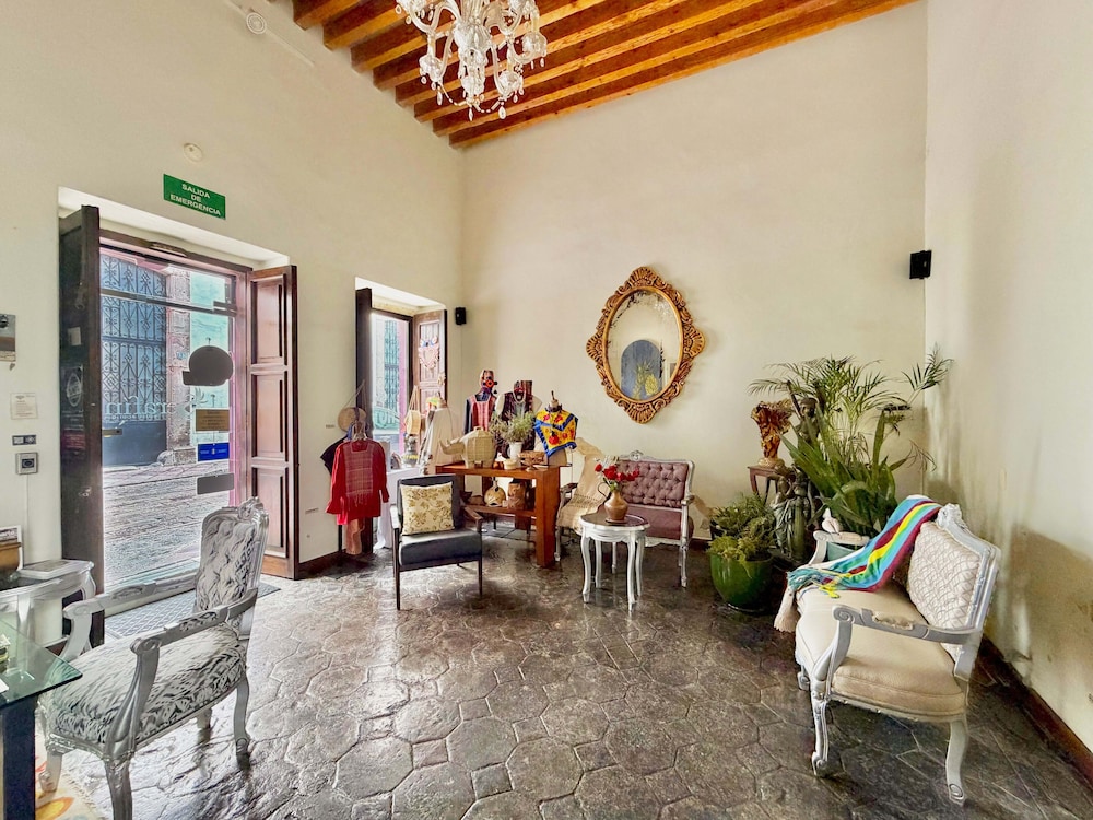 EL SERAFIN HOTEL BOUTIQUE 57/80