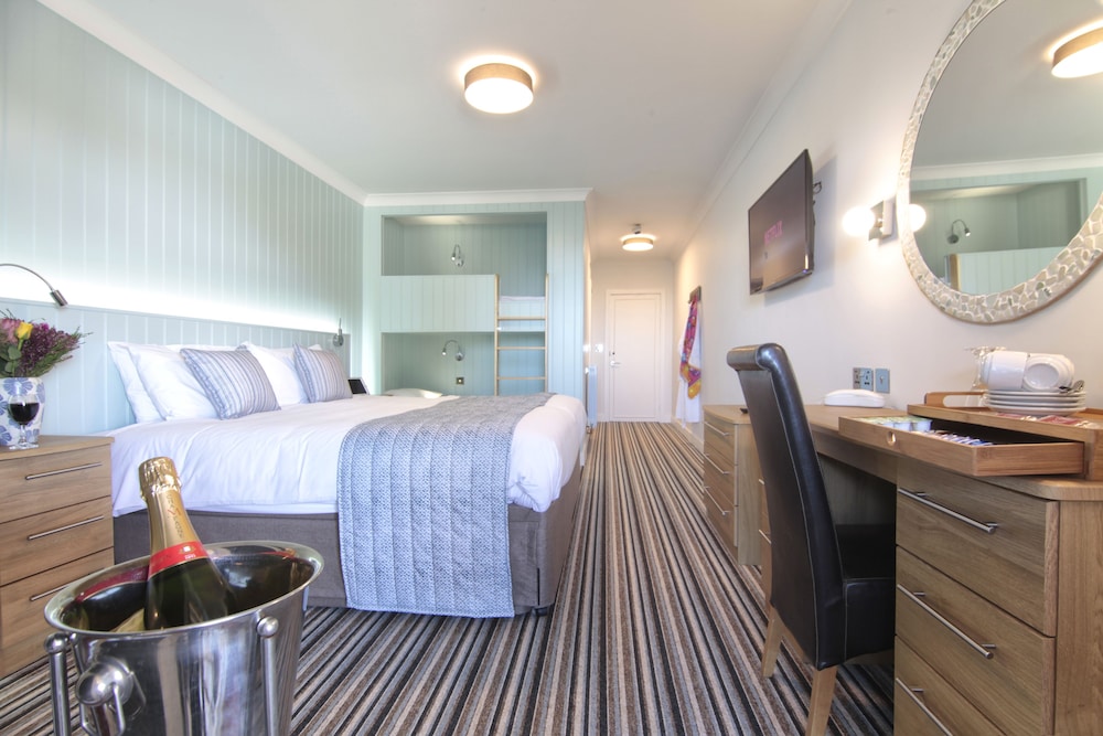 Luccombe Hall Hotel 28/75