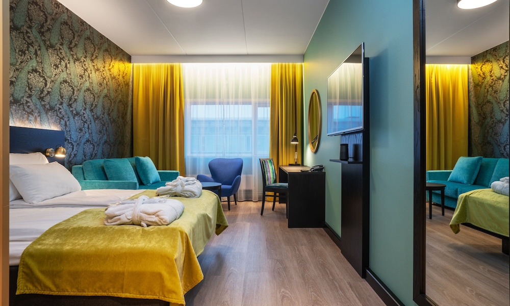 Thon Hotel Oslo Airport 12/59