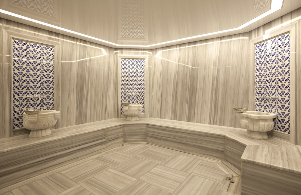 Grand Hotel Gaziantep 35/68