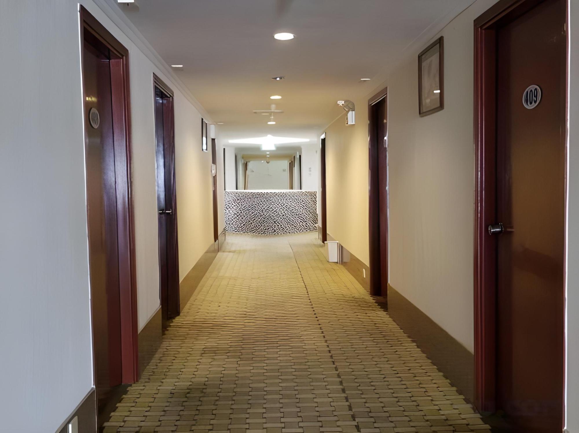 Hotel Kou Va 28/38