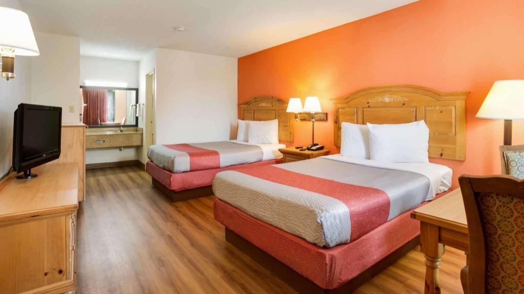 2 Full Beds - Smoking, Micfridge