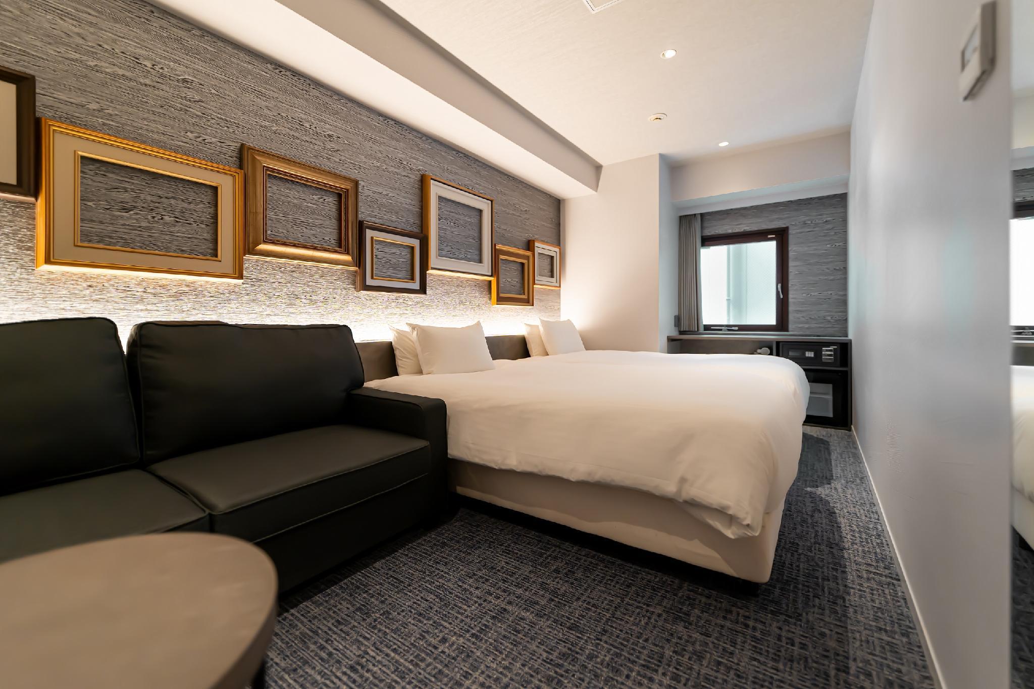 Semi Room, 2 Semi Double Beds