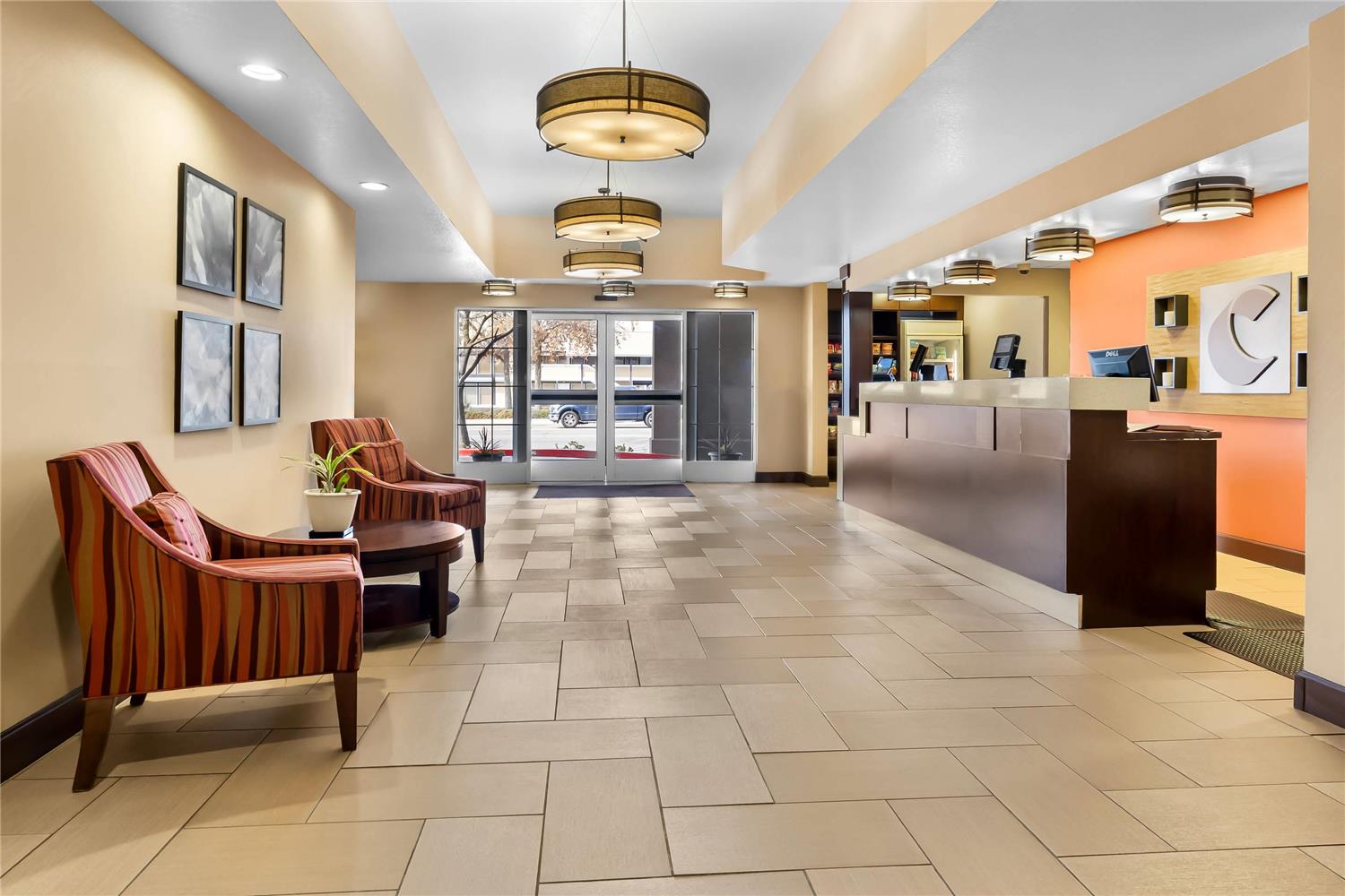 Comfort Suites Clovis - Fresno 9/23