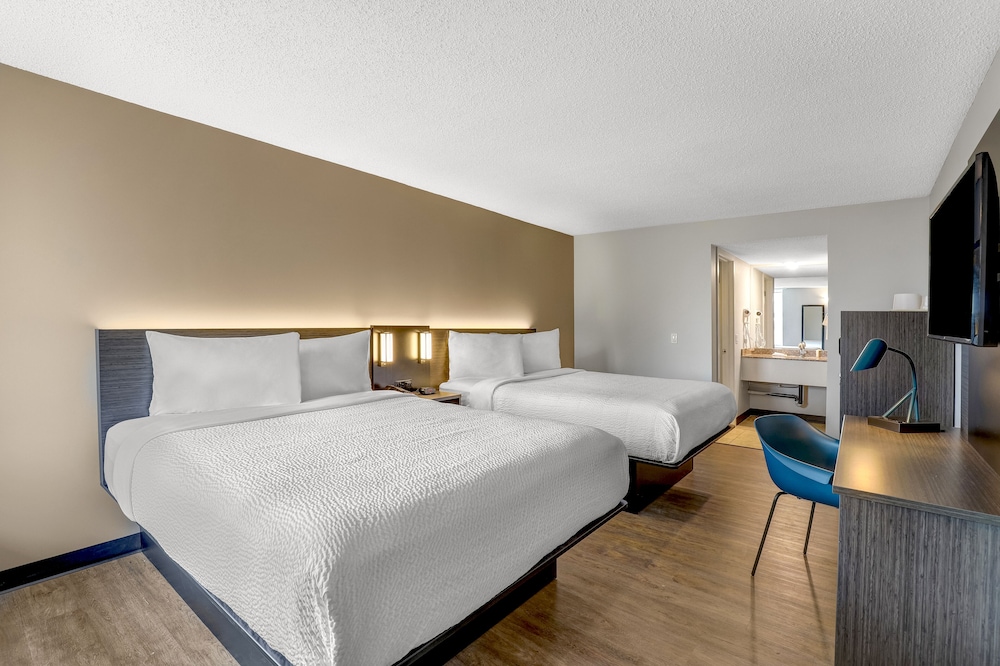 Motel6 Brooks, AB 21/43