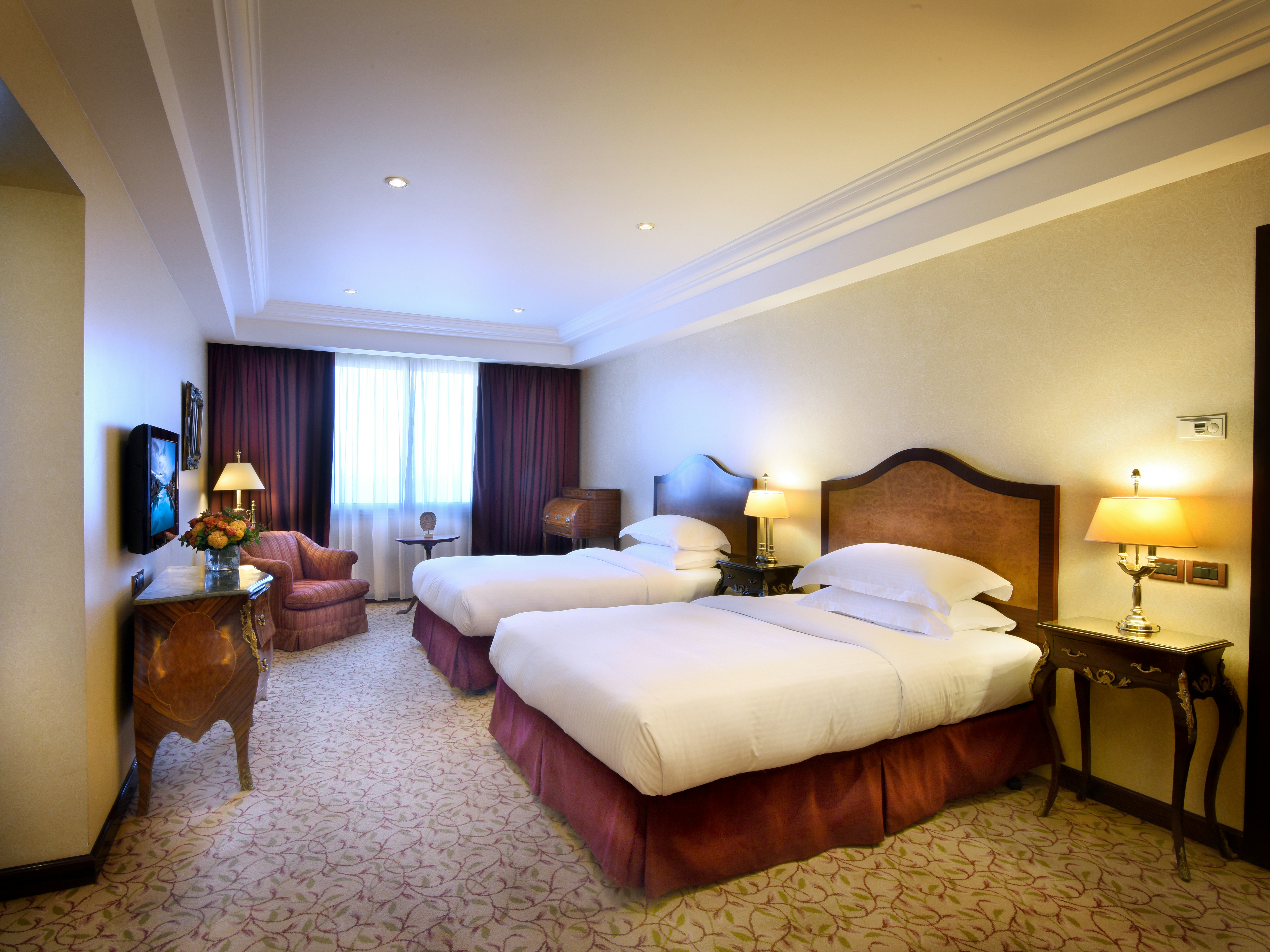 Gefinor Rotana Hotel Beirut 10/43