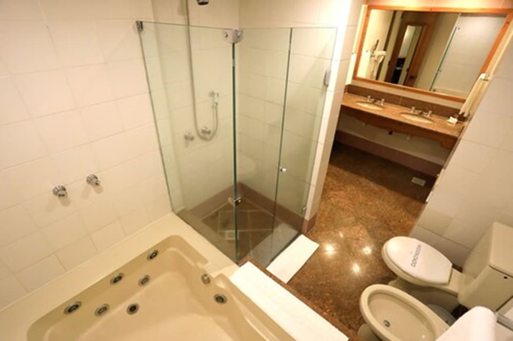 Tri Hotel Canela 38/39