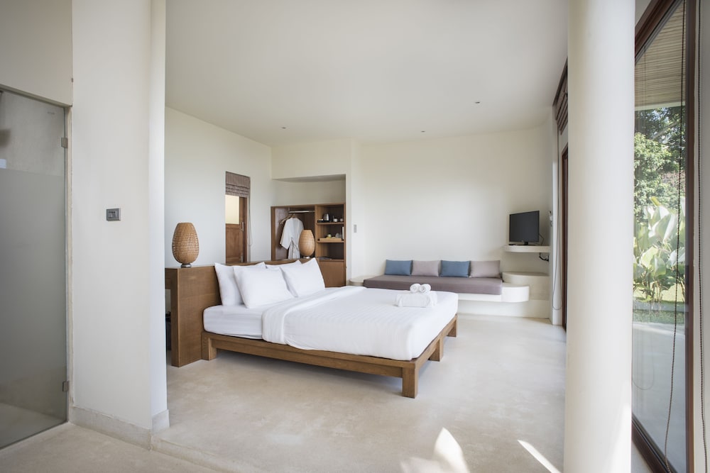 Nest Sense Resort 14/70