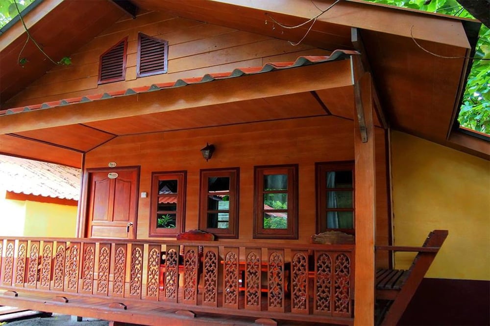 Coco Beach Bungalows 51/77