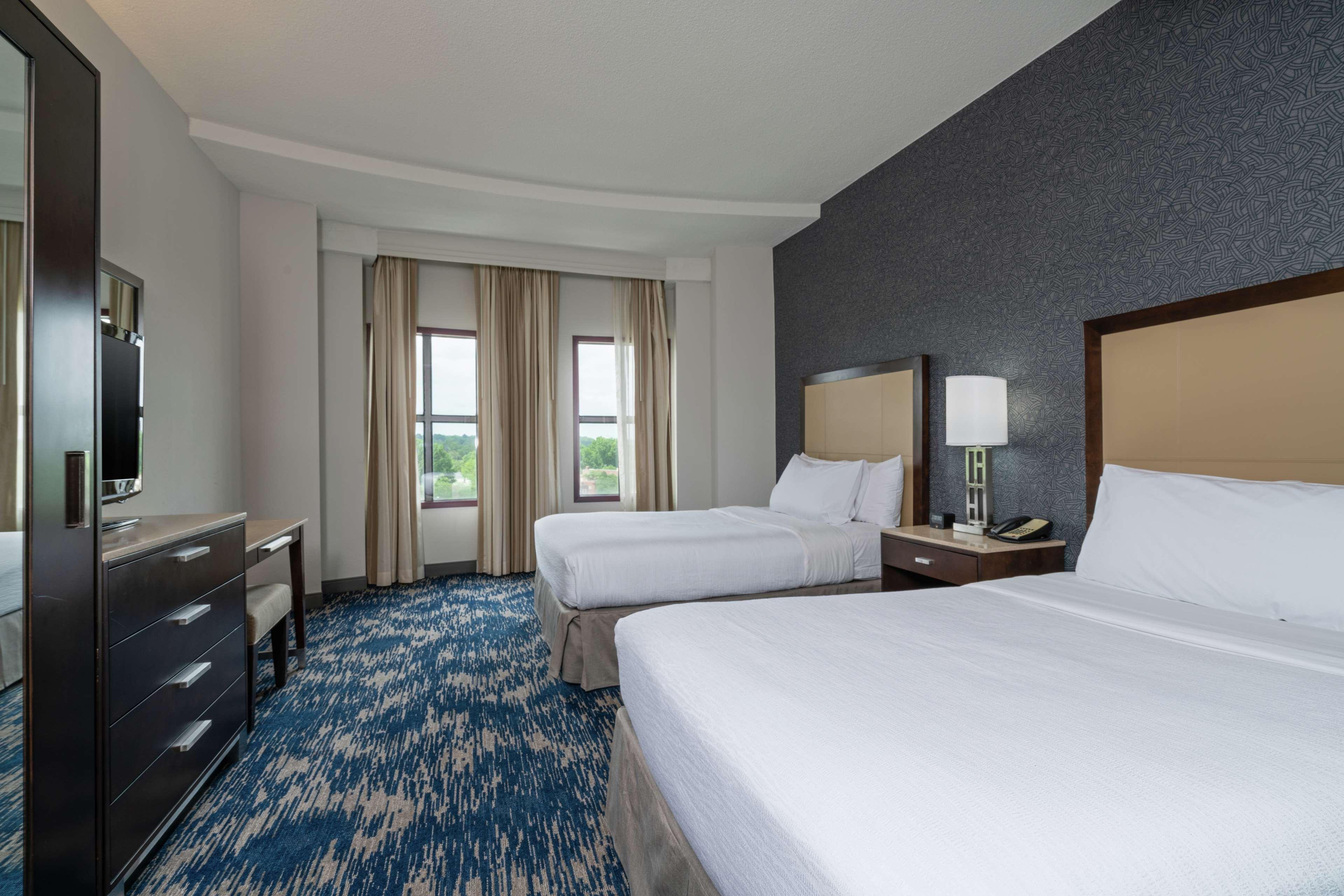2 ROOMS, PREMIUM, SUITE, 2 DOUBLE BEDS, MEMORIAL VIEW