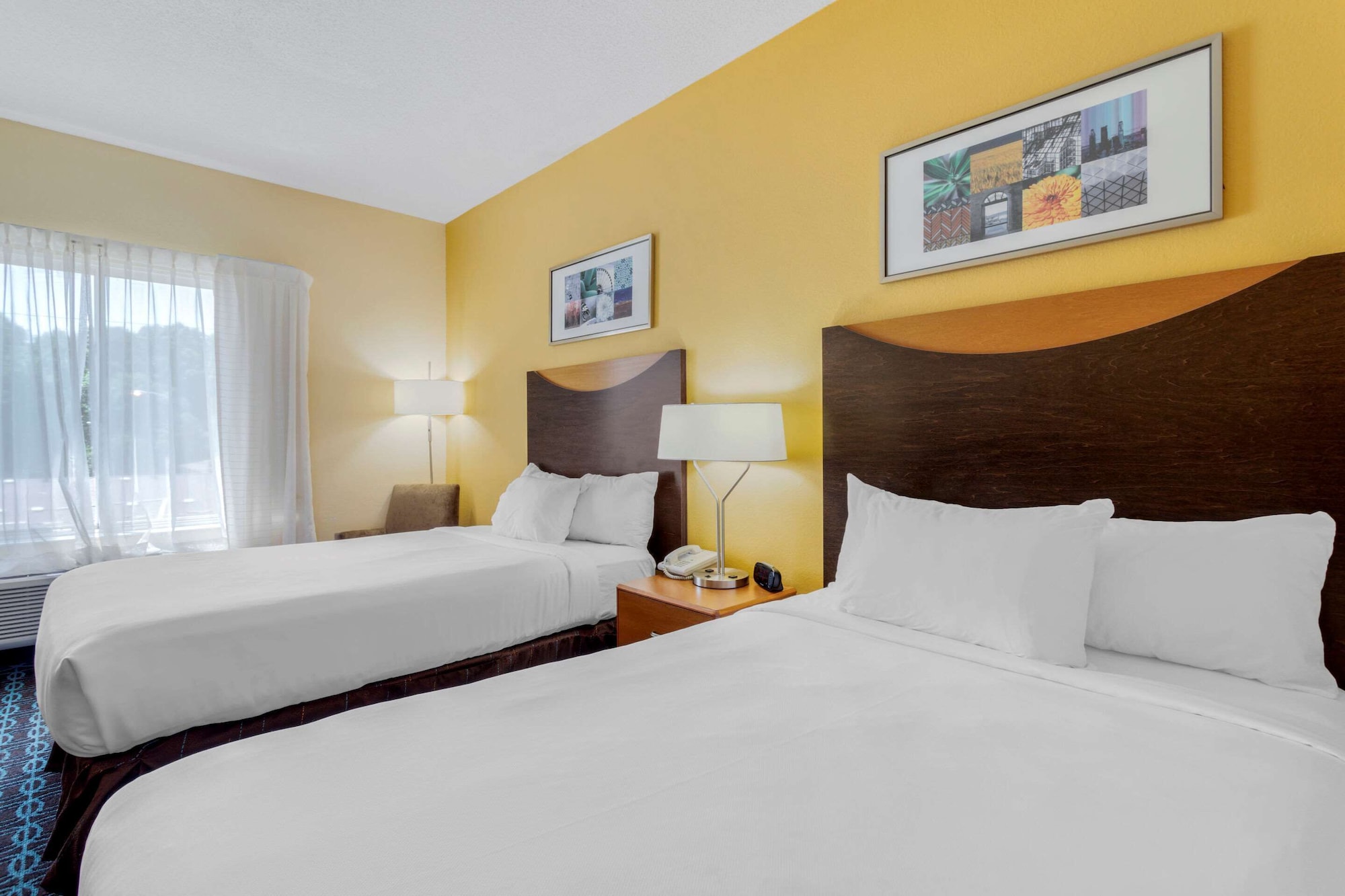 Standard, 2 Queen Beds