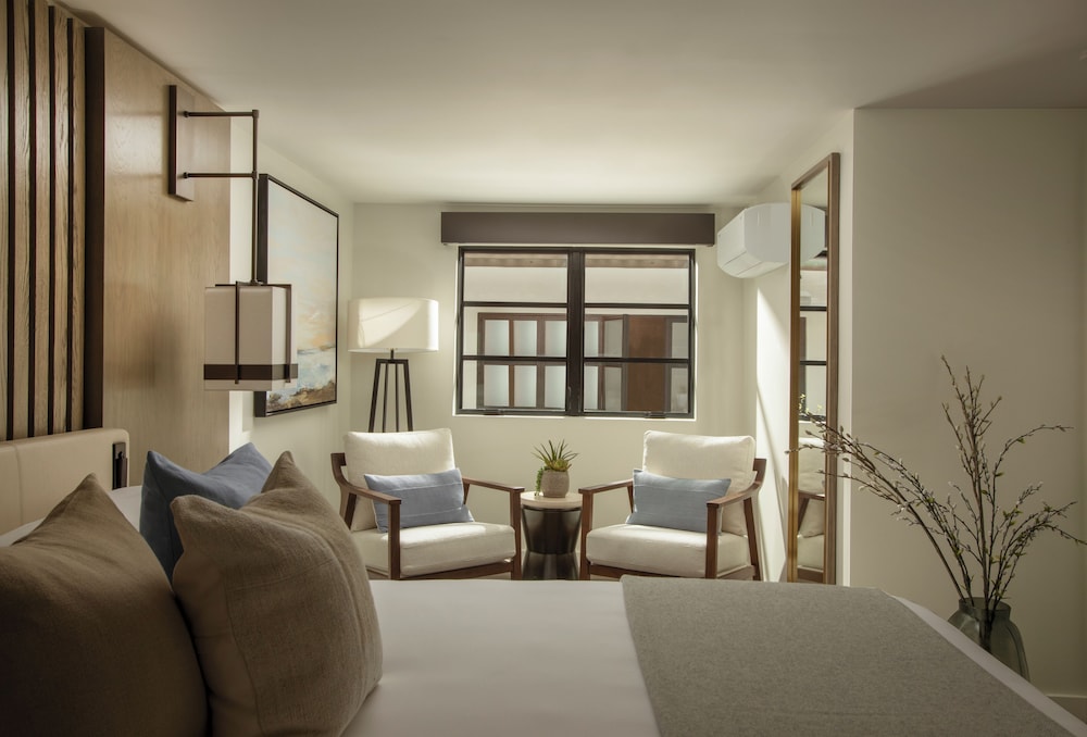 Stilwell Hotel 40/59
