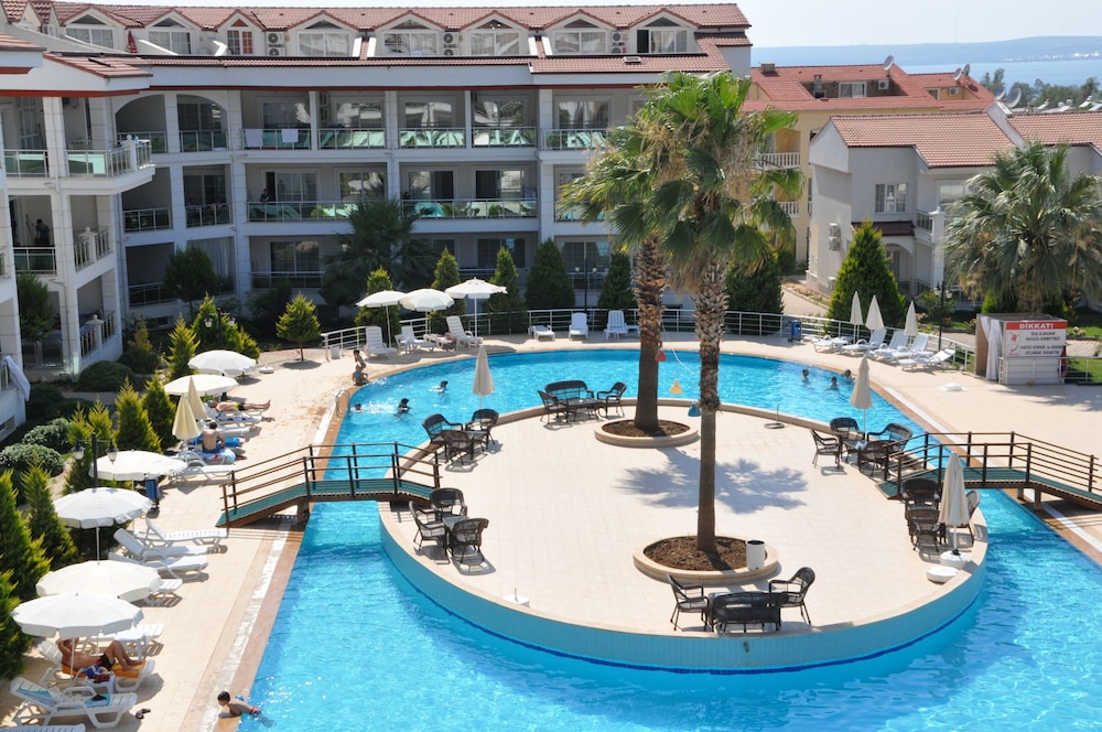 Akbuk Palace Hotel & Residence 36/43
