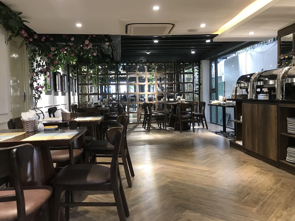 The Herriott Hotel & Suite 21/26