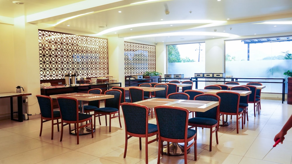 Mastiff Grand The Sia Palace Suites & Banquets, Khopoli 47/61