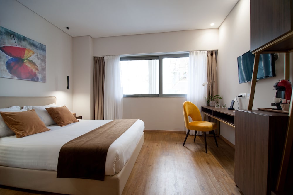 COMFORT, DOUBLE BED