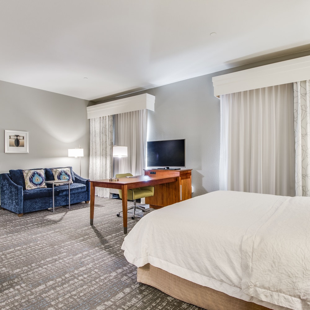 Hampton Inn Suites Dallas Ft Worth Airport South Tx 11/49