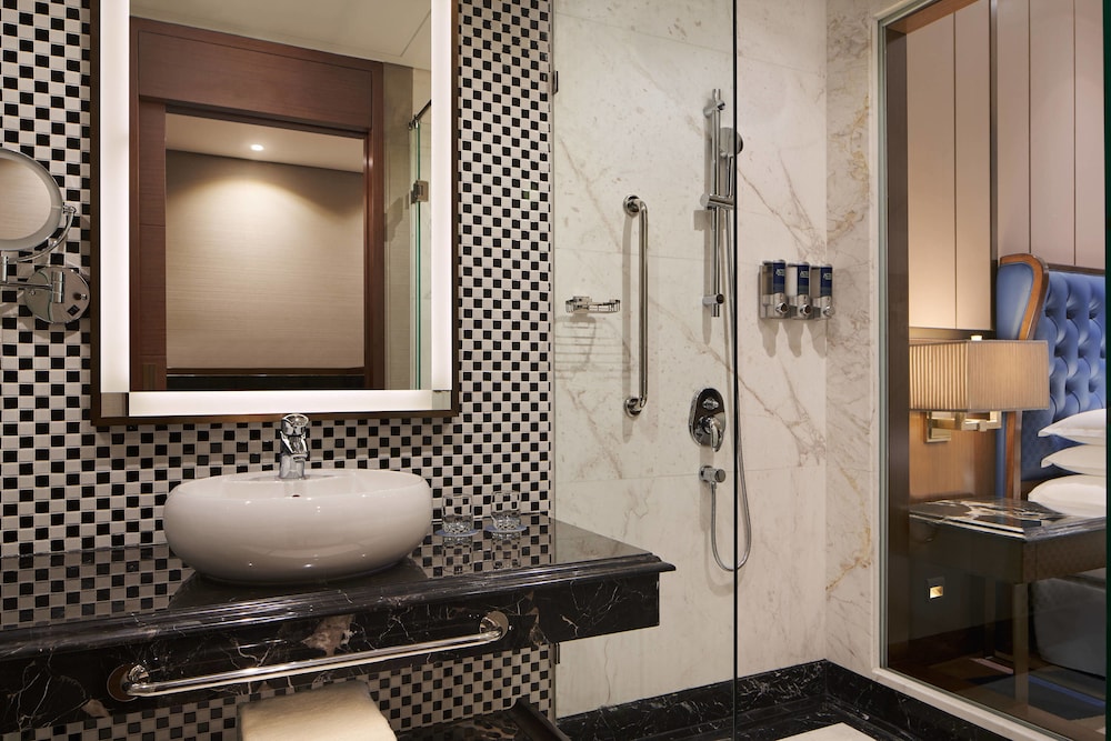 Four Points By Sheraton Danang 4/24