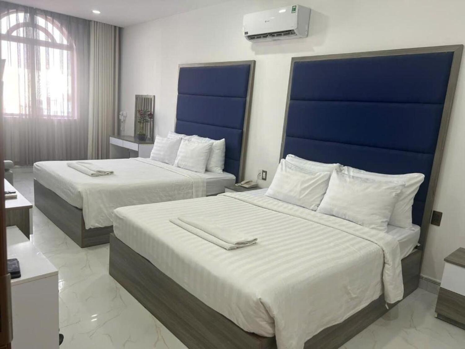 Semi Room, Family, 2 Semi Double Beds, City View