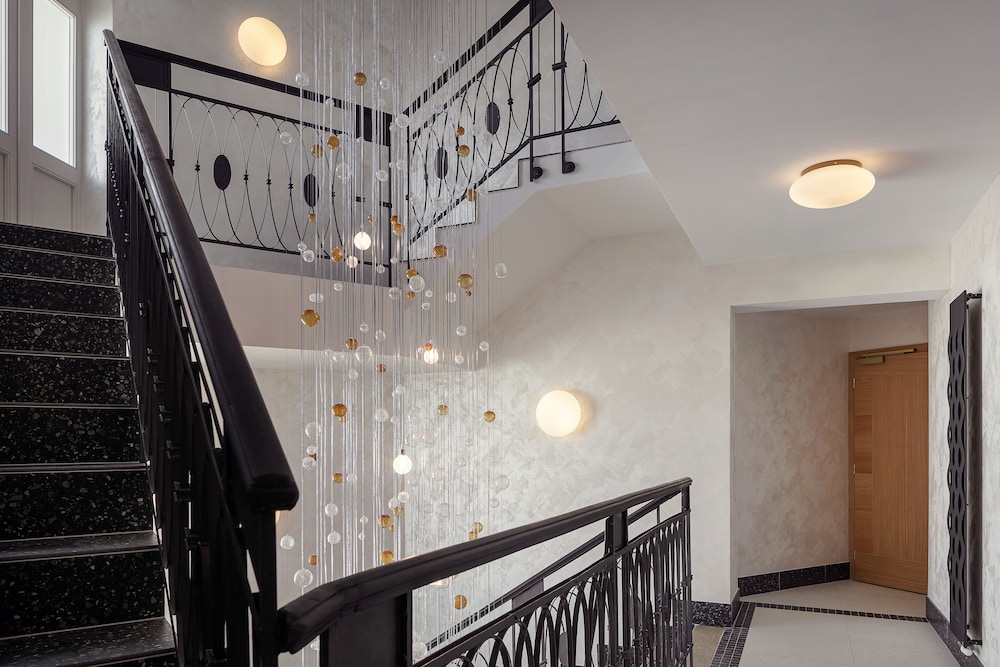 Allure Hotel and Residence Prague 2/34