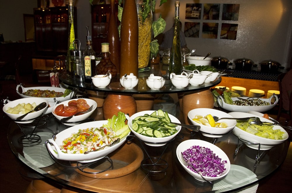 restaurant cafeteria