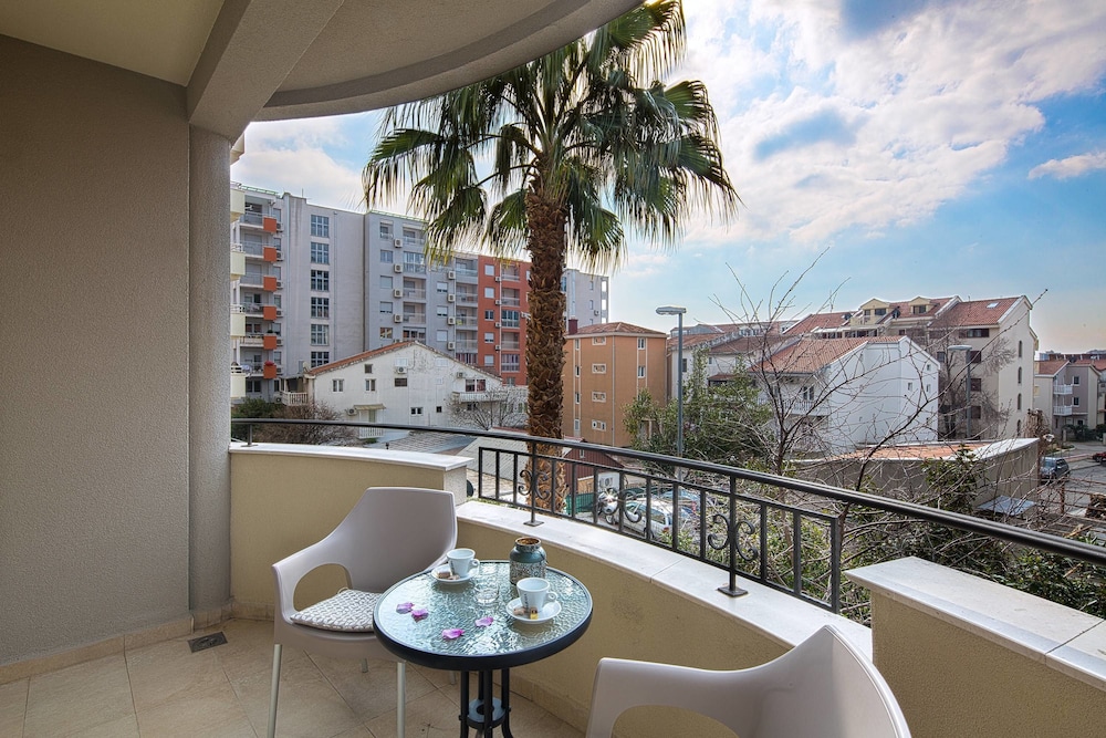 Guesthouse Le Marc 35/49