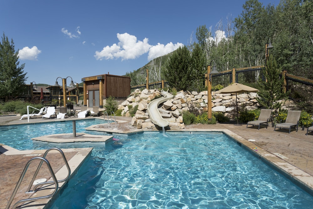 Silver Baron Lodge image