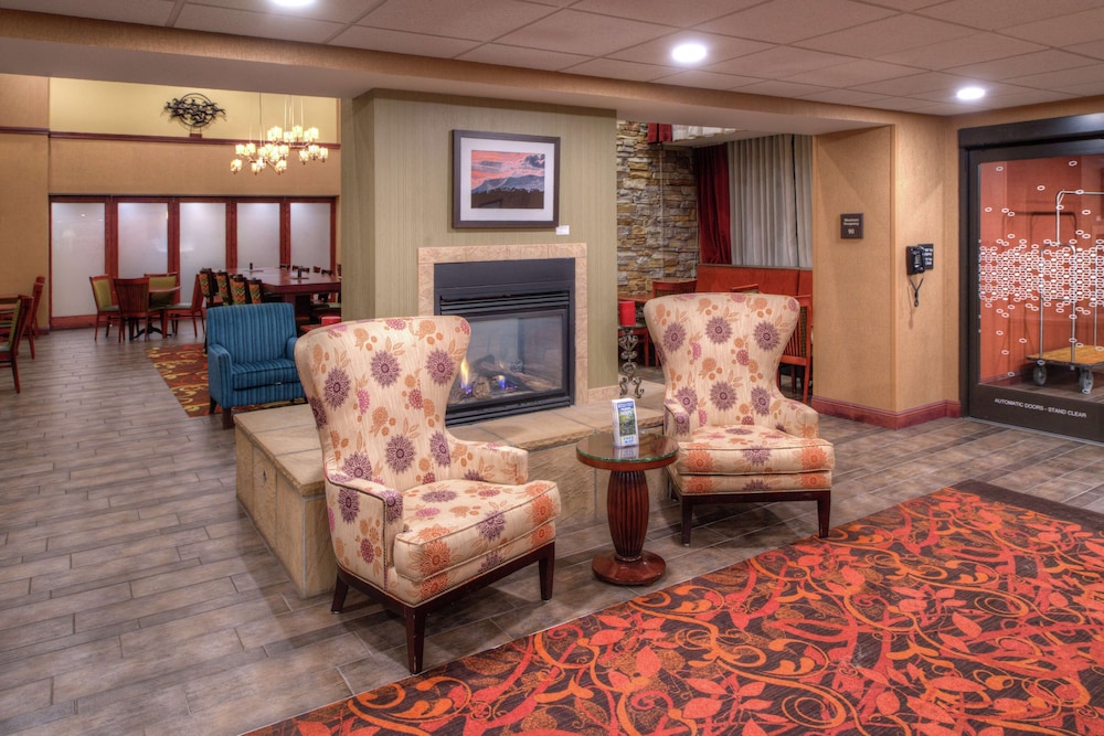 Hampton Inn & Suites Rifle 36/49