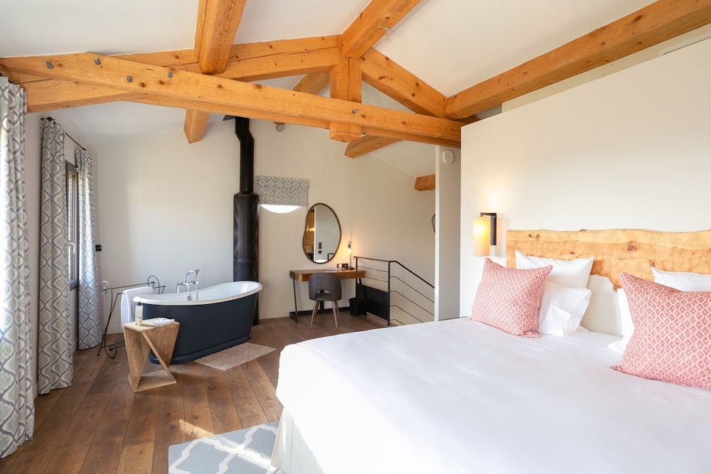 Room at Lou Calen, COTIGNAC