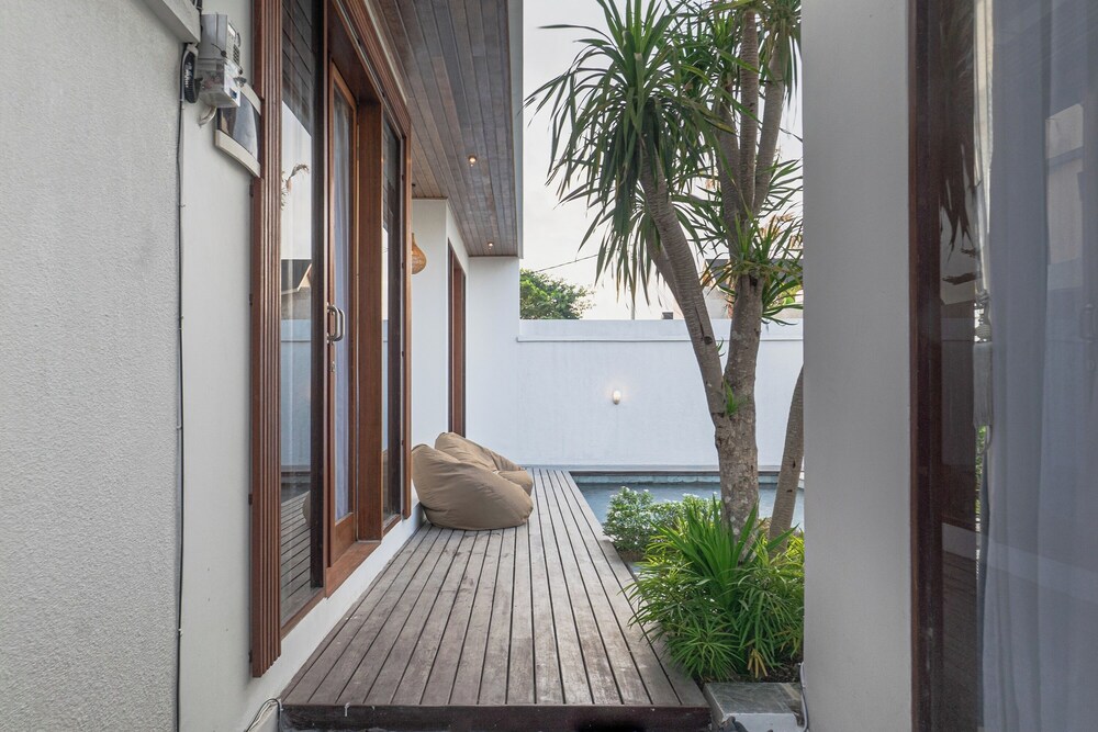 Cypress Villa by ZUZU 34/37